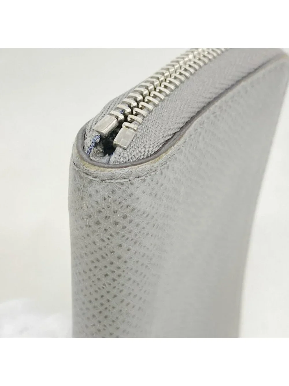 Louis Vuitton Coin Case Damier Zippy Purse Glacier